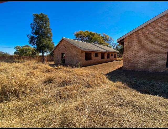 LAND FOR SALE IN IVYDALE A H